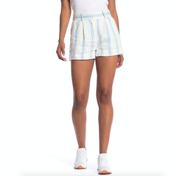 FRAME Fine Stripe Linen Shorts - Picture 3 of 8